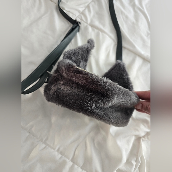 Loungefly Kuromi Figural Plush Crossbody Bag - Picture 7 of 13